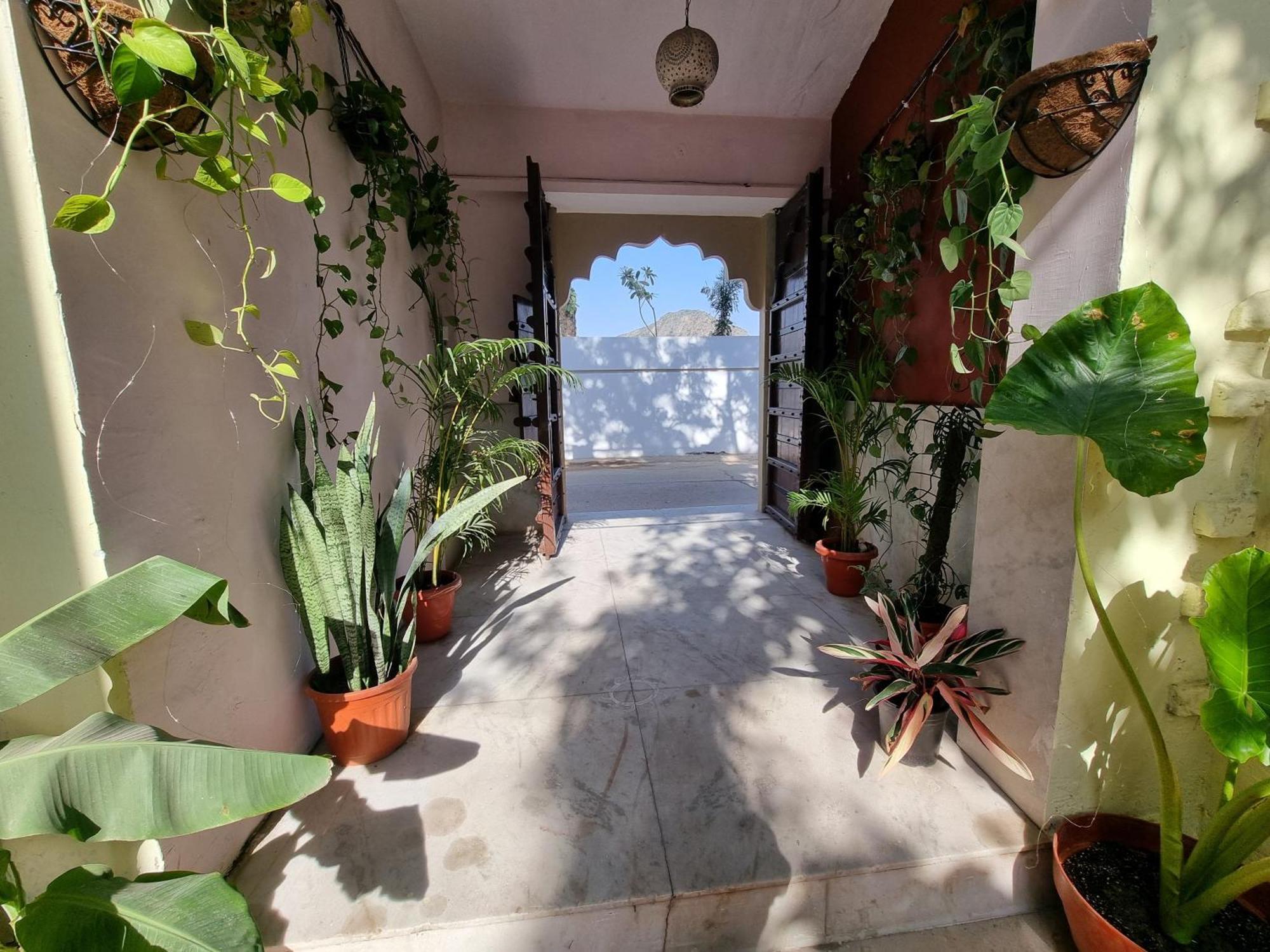 Karavan Kafe Пушкар Экстерьер фото